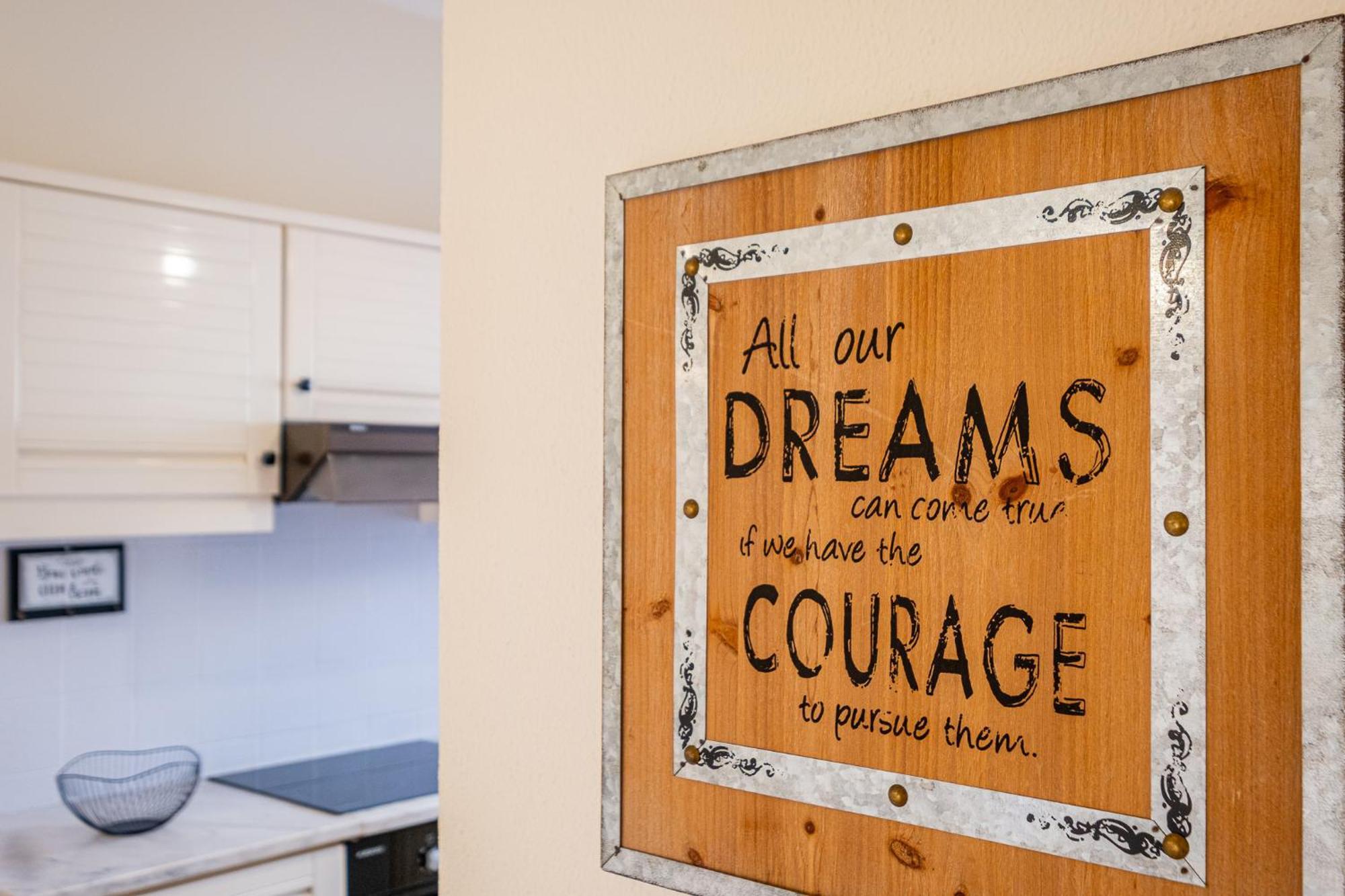 All Dreams Apartment - Urbanizacao Windmill อัลบูเฟรา ภายนอก รูปภาพ